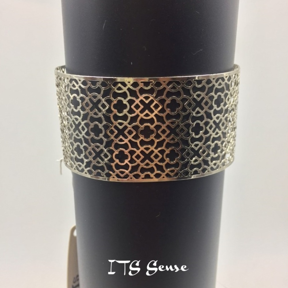 NWT! ITS SENSE Silver Cuff Statement Bracelet